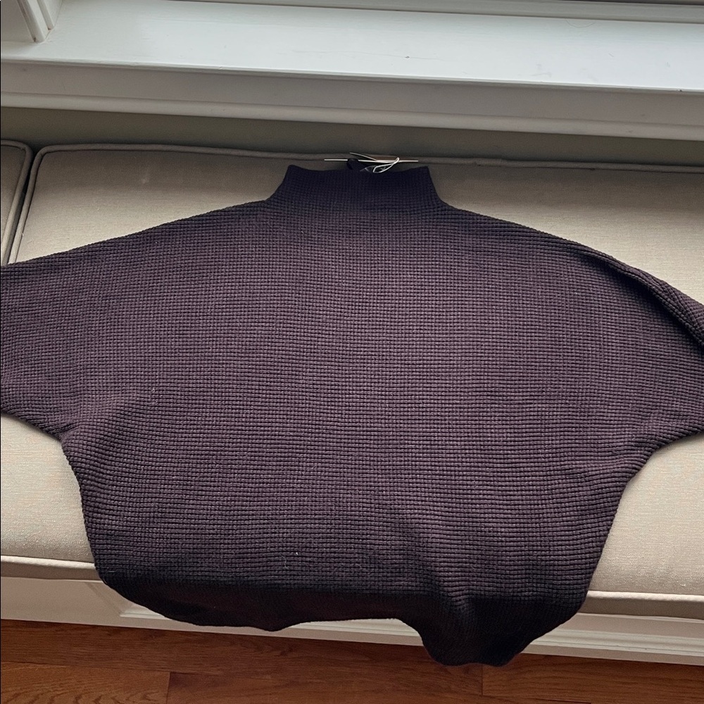 Women’s Dark Brown Mock Turtleneck Sweater NEW - Picture 6 of 8